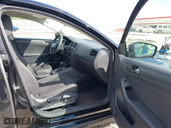 2015 Volkswagen Jetta S with VIN 3VW2K7AJ3FM296508, listed as a IAAI auction lot 42320435 with 52,439 mi miles and . Bid and sale history available at DreamBid. Image 5.