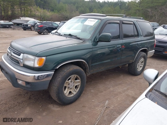 2001 Toyota 4Runner SR5 with VIN JT3HN86RX10326564, listed as a IAAI auction lot 41468293 with 1 mi miles. Bid and sale history available at carsss.com. Image 2.