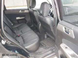 2010 Subaru Forester 2.5X Limited with VIN JF2SH6DC7AH748869, listed as a IAAI auction lot 42055729 with 154,586 mi miles. Bid and sale history available at carsss.com. Image 8.