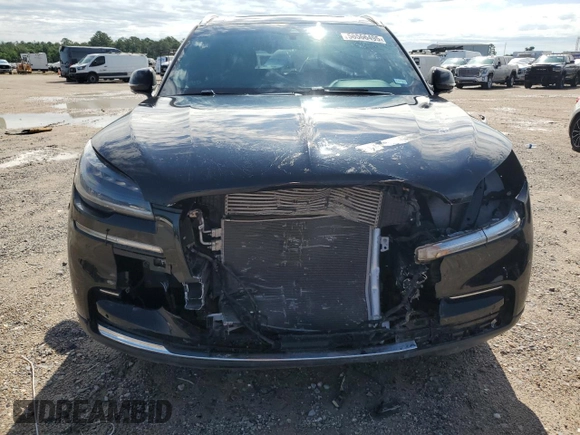 2023 Lincoln Aviator Reserve with VIN 5LM5J7WC2PGL01182, listed as a Copart auction lot 56566495 with 44,247 mi miles and Salvage title. Bid and sale history available at DreamBid. Image 5.