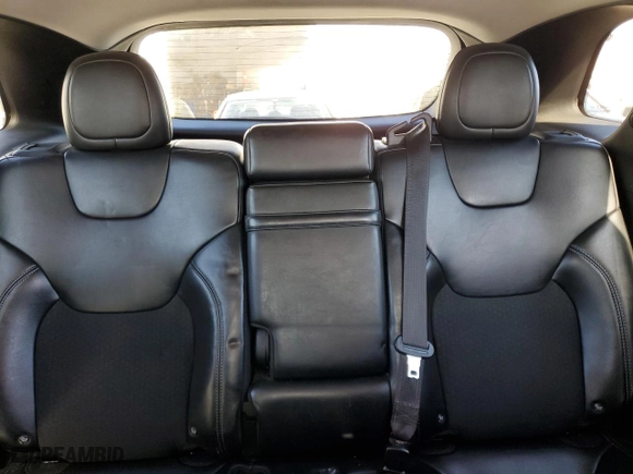 2019 Jeep Cherokee Latitude Plus with VIN 1C4PJLLB8KD154199, listed as a Copart auction lot 87306894 with 136,913 mi miles and Salvage Title. Bid and sale history available at carsss.com. Image 10.