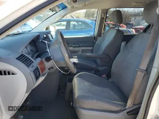 2008 Chrysler Town & Country LX with VIN 2A8HR44H88R143661, listed as a Copart auction lot 48359485 with 171,320 mi miles and Salvage Title. Bid and sale history available at carsss.com. Image 7.