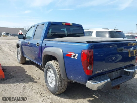 2006 Chevrolet Colorado LT w/2LT with VIN 1GCDT136868197900, listed as a IAAI auction lot 41804585 with 179,949 mi miles. Bid and sale history available at carsss.com. Image 3.