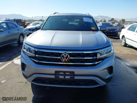 2021 Volkswagen Atlas 3.6L V6 SEL with VIN 1V2BR2CA9MC595044, listed as a IAAI auction lot 41507412 with 49,170 mi miles. Bid and sale history available at carsss.com. Image 12.