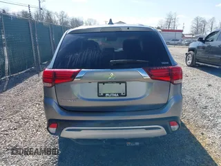 2020 Mitsubishi Outlander ES with VIN JA4AZ3A33LZ026557, listed as a IAAI auction lot 41792090 with 57,338 mi miles and . Bid and sale history available at DreamBid. Image 17.