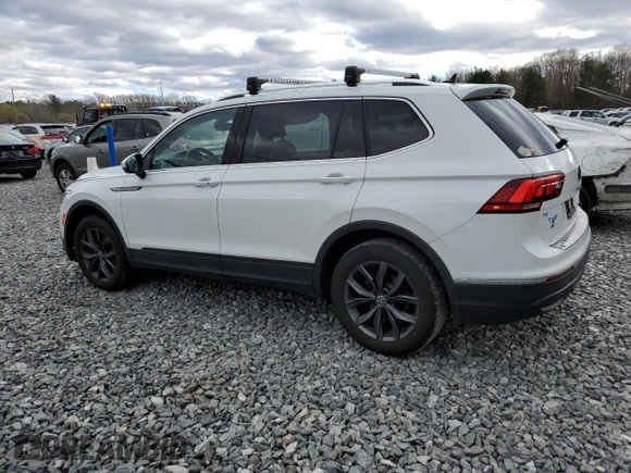2022 Volkswagen Tiguan SE с VIN 3VV2B7AX4NM150237, выставлен на аукционе Copart как лот 52554015 с пробегом 39 654 миль миль и Списание • Salvage title. История ставок и продаж доступна на DreamBid. Изображение 2.