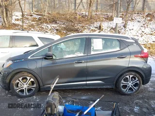 2021 Chevrolet Bolt EV Premier z VIN 1G1FZ6S09M4113694, wystawiony jako IAAI lot #41378289 z przebiegiem 40 979 mil mil oraz . Historia ofert i sprzedaży dostępna na DreamBid. Obrazek 15.
