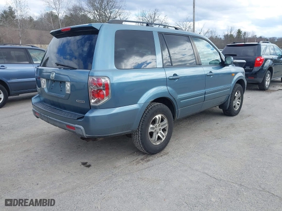 2008 Honda Pilot SE with VIN 5FNYF183X8B027175, listed as a IAAI auction lot 41892506 with 227,411 mi miles. Bid and sale history available at carsss.com. Image 4.