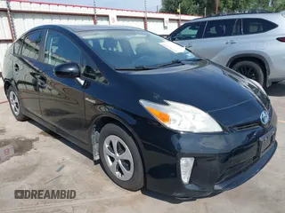 2013 Toyota Prius One z VIN JTDKN3DU8D5582592, wystawiony jako IAAI lot #42282500 z przebiegiem 112 128 mil mil oraz . Historia ofert i sprzedaży dostępna na DreamBid. Obrazek 1.