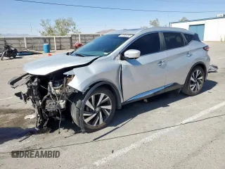 2015 Nissan Murano Platinum z VIN 5N1AZ2MH8FN236084, wystawiony jako Copart lot #57536695 z przebiegiem 162 569 mil mil oraz Szkoda całkowita • Salvage title. Historia ofert i sprzedaży dostępna na DreamBid. Obrazek 1.