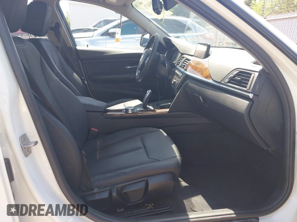 2015 BMW 3 Series 320i xDrive with VIN WBA3C3G50FNT51569, listed as a IAAI auction lot 42054171 with 74,305 mi miles and . Bid and sale history available at DreamBid. Image 5.