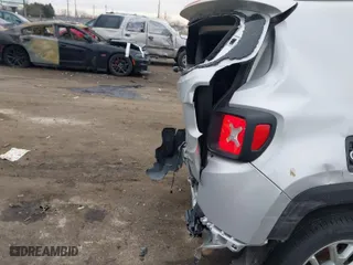 2019 Jeep Renegade Altitude with VIN ZACNJBBB6KPK20878, listed as a IAAI auction lot 41473058 with NaN miles. Bid and sale history available at carsss.com. Image 6.