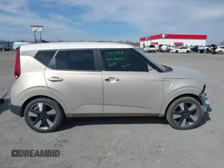 2020 Kia Soul EX with VIN KNDJ33AU5L7073908, listed as a IAAI auction lot 41816282 with 53,002 mi miles. Bid and sale history available at carsss.com. Image 14.