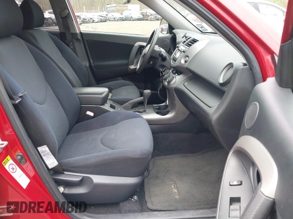 2006 Toyota RAV4 Sport with VIN JTMBD32V365034727, listed as a IAAI auction lot 42060742 with 156,333 mi miles and . Bid and sale history available at DreamBid. Image 5.