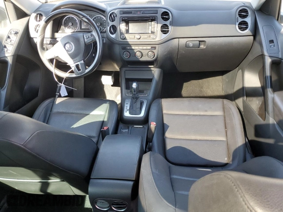 2013 Volkswagen Tiguan S with VIN WVGAV3AX6DW624726, listed as a Copart auction lot 47862365 with 144,498 mi miles and Salvage title. Bid and sale history available at DreamBid. Image 8.