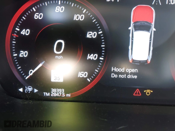 2020 Volvo XC60 Momentum with VIN YV4A22RK7L1586688, listed as a IAAI auction lot 41257331 with 38,393 mi miles and . Bid and sale history available at DreamBid. Image 16.