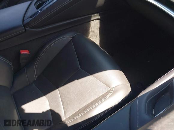2023 Chevrolet Corvette 1LT z VIN 1G1YA2D4XP5101772, wystawiony jako IAAI lot #41799158 z przebiegiem Nie podano mil oraz . Historia ofert i sprzedaży dostępna na DreamBid. Obrazek 5.