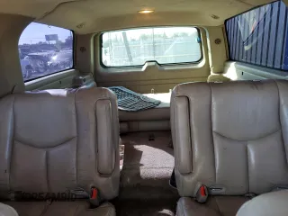 2003 GMC Yukon XL SLT with VIN 3GKGK26G23G148681, listed as a Copart auction lot 74308294 with 272,028 mi miles and Salvage Title. Bid and sale history available at carsss.com. Image 10.