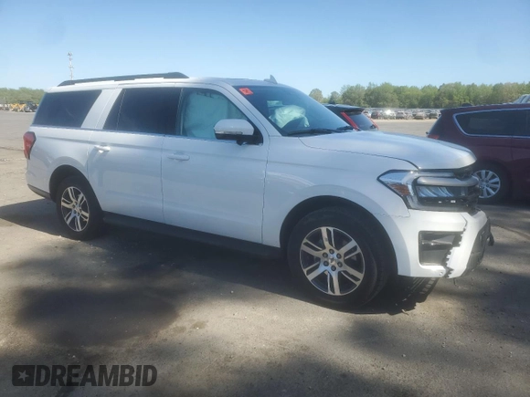 2024 Ford Expedition Max XLT with VIN 1FMJK1J89REA75543, listed as a Copart auction lot 54784445 with Not provided miles and Salvage title. Bid and sale history available at DreamBid. Image 4.