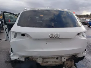 2015 Audi Q5 Premium Plus с VIN WA1DGAFP9FA117516, выставлен на аукционе IAAI как лот 41482588 с пробегом 113 324 миль миль и . История ставок и продаж доступна на DreamBid. Изображение 6.