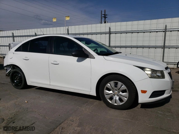 2013 Chevrolet Cruze LS with VIN 1G1PA5SG2D7162396, listed as a Copart auction lot 51337065 with 76,427 mi miles and Salvage Title. Bid and sale history available at carsss.com. Image 4.