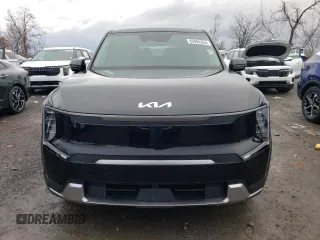 2024 Kia EV9 Light Long Range with VIN KNDAB5S1XR6029081, listed as a Copart auction lot 83992264 with 0 mi miles and Salvage Title. Bid and sale history available at carsss.com. Image 5.