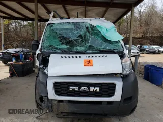 2022 Ram ProMaster Cargo with VIN 3C6LRVNG2NE132740, listed as a Copart auction lot 51182465 with 32,542 mi miles and Clean Title. Bid and sale history available at DreamBid. Image 5.
