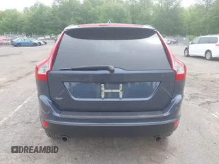 2010 Volvo XC60 3.0T with VIN YV4992DZ4A2027688, listed as a IAAI auction lot 42357112 with 201,222 mi miles and . Bid and sale history available at DreamBid. Image 16.
