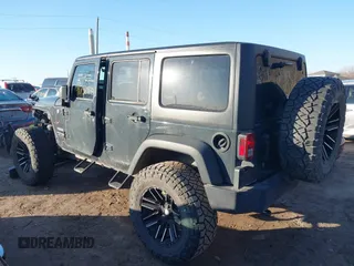 2018 Jeep Wrangler Unlimited Sport S with VIN 1C4HJWDG7JL918614, listed as a IAAI auction lot 41750833 with 60,136 mi miles and . Bid and sale history available at DreamBid. Image 3.