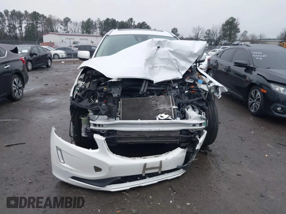 2015 Volvo XC60 T5 Drive-E Premier Plus with VIN YV440MDC9F2562227, listed as a IAAI auction lot 41113295 with 78,976 mi miles. Bid and sale history available at carsss.com. Image 13.