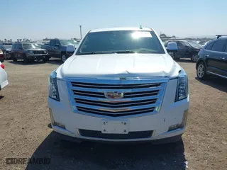 2016 Cadillac Escalade Platinum with VIN 1GYS4DKJ3GR422421, listed as a IAAI auction lot 41872635 with 62,526 mi miles. Bid and sale history available at carsss.com. Image 12.