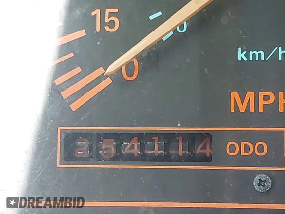 1986 Nissan 300ZX z VIN JN1HZ14S4GX164916, wystawiony jako IAAI lot #42295717 z przebiegiem 254 114 mil mil oraz . Historia ofert i sprzedaży dostępna na DreamBid. Obrazek 7.