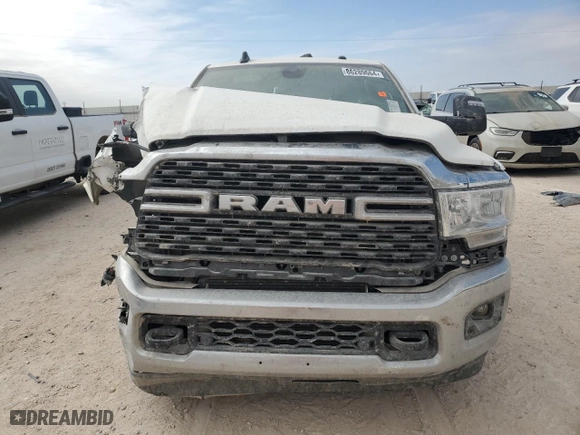2024 Ram 2500 Big Horn with VIN 3C6UR5DL0RG176975, listed as a Copart auction lot 86289664 with 41,529 mi miles and Salvage Title. Bid and sale history available at carsss.com. Image 5.