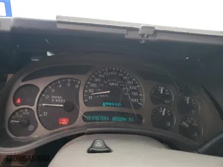 2003 GMC Yukon Denali with VIN 1GKEK63UX3J336663, listed as a Copart auction lot 68936304 with 203,294 mi miles and Clean Title. Bid and sale history available at carsss.com. Image 9.