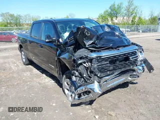 2022 Ram 1500 Big Horn with VIN 1C6SRFMT9NN360228, listed as a IAAI auction lot 42232486 with 40,000 mi miles and . Bid and sale history available at DreamBid. Image 1.