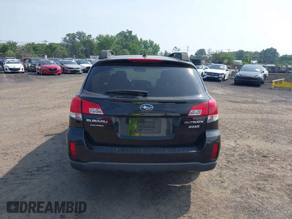 2013 Subaru Outback Limited с VIN 4S4BRBLC2D3225472, выставлен на аукционе IAAI как лот 42455053 с пробегом 200 487 миль миль и . История ставок и продаж доступна на DreamBid. Изображение 16.