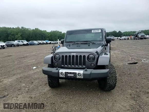 2014 Jeep Wrangler Unlimited Sahara with VIN 1C4HJWEG7EL299548, listed as a Copart auction lot 58522355 with 76,057 mi miles and Clean title. Bid and sale history available at DreamBid. Image 15.