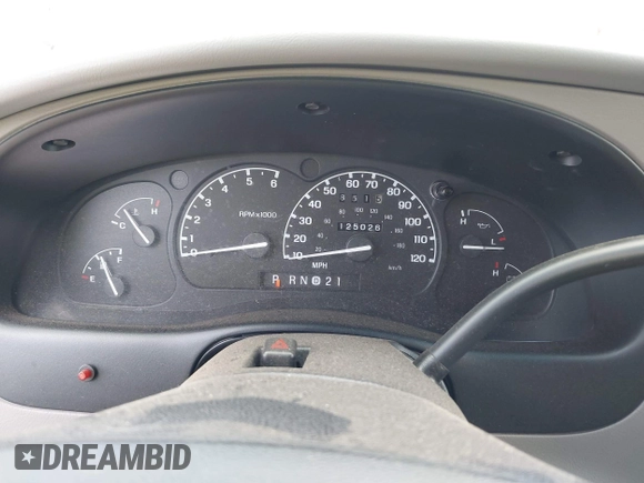 1997 Ford Explorer XL z VIN 1FMDU34EXVZB33702, wystawiony jako IAAI lot #42388786 z przebiegiem 125 026 mil mil oraz . Historia ofert i sprzedaży dostępna na DreamBid. Obrazek 7.