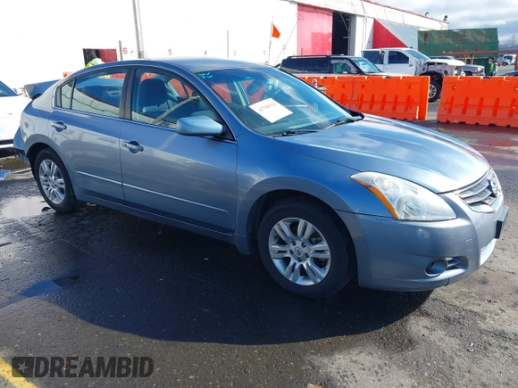2012 Nissan Altima 2.5 S with VIN 1N4AL2AP3CN482415, listed as a IAAI auction lot 41786918 with 114,337 mi miles. Bid and sale history available at carsss.com. Image 1.