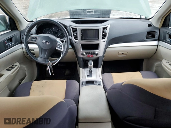 2012 Subaru Outback 2.5i z VIN 4S4BRCAC9C3265068, wystawiony jako Copart lot #43758335 z przebiegiem 167 310 mil mil oraz Szkoda całkowita • Salvage title. Historia ofert i sprzedaży dostępna na DreamBid. Obrazek 8.