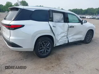 2025 Lexus TX 350 with VIN 5TDAAAB63SS033244, listed as a IAAI auction lot 42505973 with 2,106 mi miles and . Bid and sale history available at DreamBid. Image 4.