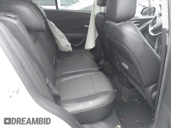 2020 Chevrolet Trax LT z VIN KL7CJLSB7LB075309, wystawiony jako IAAI lot #42200180 z przebiegiem 56 529 mil mil oraz . Historia ofert i sprzedaży dostępna na DreamBid. Obrazek 8.