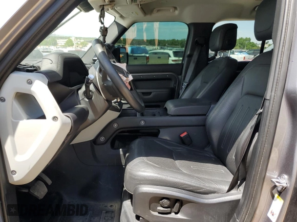 2020 Land Rover Defender HSE with VIN SALE9EEU6L2010232, listed as a Copart auction lot 61043835 with 59,479 mi miles and Salvage title. Bid and sale history available at DreamBid. Image 7.