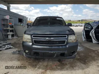2013 Chevrolet Suburban LT with VIN 1GNSCJE00DR300449, listed as a Copart auction lot 55134455 with 301,552 mi miles and Salvage title. Bid and sale history available at DreamBid. Image 5.