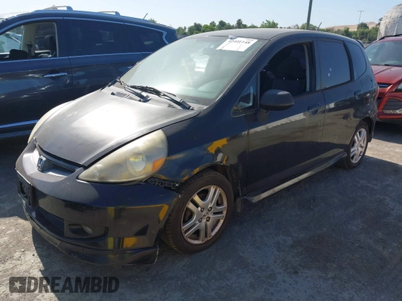 2007 Honda Fit Sport z VIN JHMGD37617S004845, wystawiony jako IAAI lot #42401148 z przebiegiem 212 566 mil mil oraz . Historia ofert i sprzedaży dostępna na DreamBid. Obrazek 2.