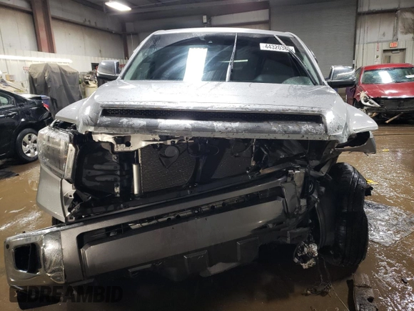 2021 Toyota Tundra Platinum z VIN 5TFAY5F17MX008071, wystawiony jako Copart lot #44320385 z przebiegiem 59 398 mil mil oraz Szkoda całkowita • Salvage title. Historia ofert i sprzedaży dostępna na DreamBid. Obrazek 5.
