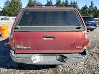 2006 Toyota Tacoma z VIN 5TETX22N06Z159896, wystawiony jako Copart lot #45397835 z przebiegiem 211 603 mil mil oraz Szkody całkowita. Historia ofert i sprzedaży dostępna na DreamBid. Obrazek 6.