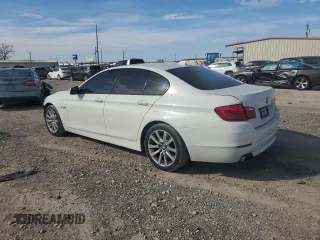 2012 BMW 5 Series 528i with VIN WBAXG5C51CDY29734, listed as a Copart auction lot 46924205 with 121,833 mi miles and Salvage Title. Bid and sale history available at carsss.com. Image 2.