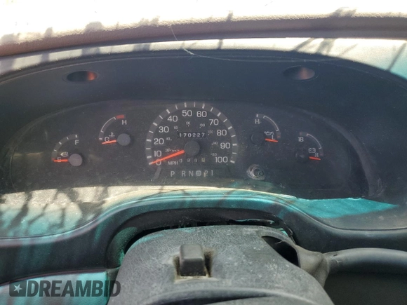 2000 Ford Econoline Cargo с VIN 1FTSS34L9YHA82428, выставлен на аукционе Copart как лот 57232145 с пробегом 170 227 миль миль и Списание • Salvage title. История ставок и продаж доступна на DreamBid. Изображение 9.
