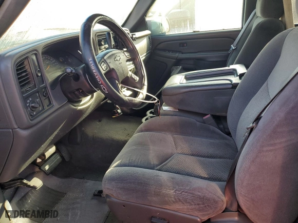 2004 Chevrolet Silverado 1500 Crew Cab LS with VIN 2GCEC13T841386198, listed as a Copart auction lot 75393194 with 0 mi miles and Non Repairable. Bid and sale history available at carsss.com. Image 7.
